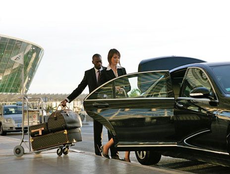 Dubai Airport to Business Bay Transfer | 24/7 Airport Pickup Service